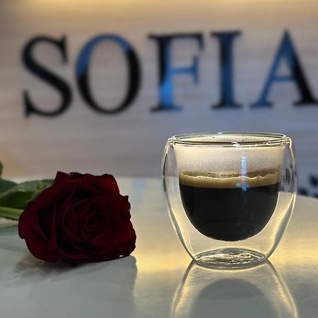 Sofia Hotel Єреван Екстер'єр фото