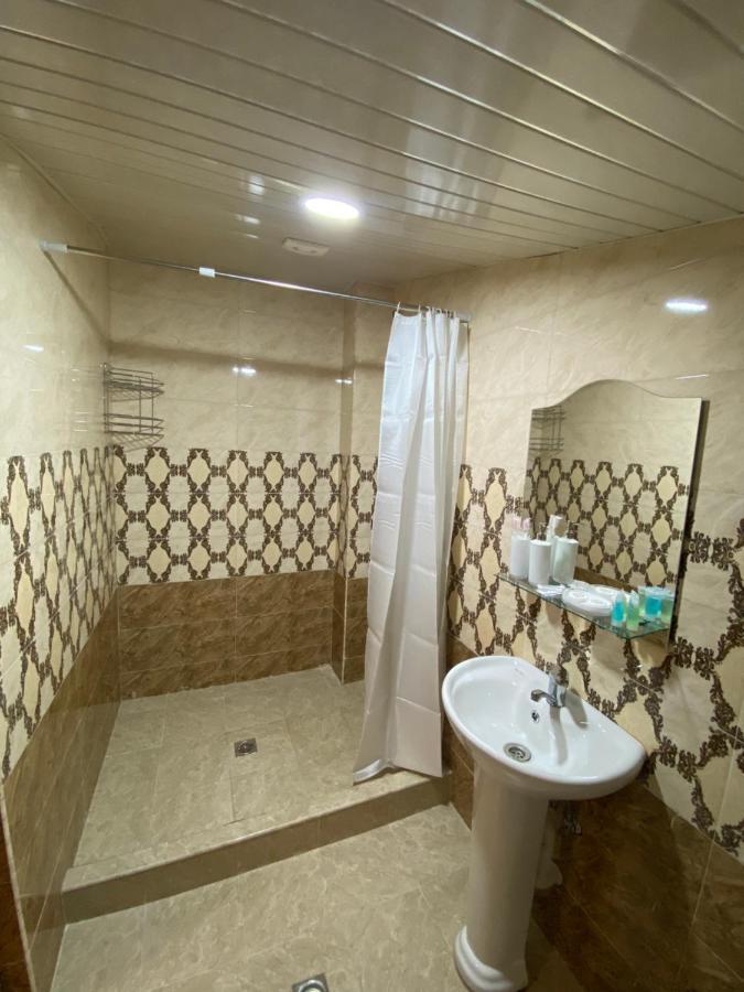 Sofia Hotel Єреван Екстер'єр фото