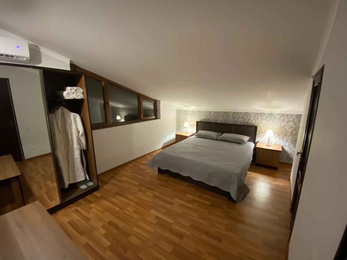 Sofia Hotel Єреван Екстер'єр фото