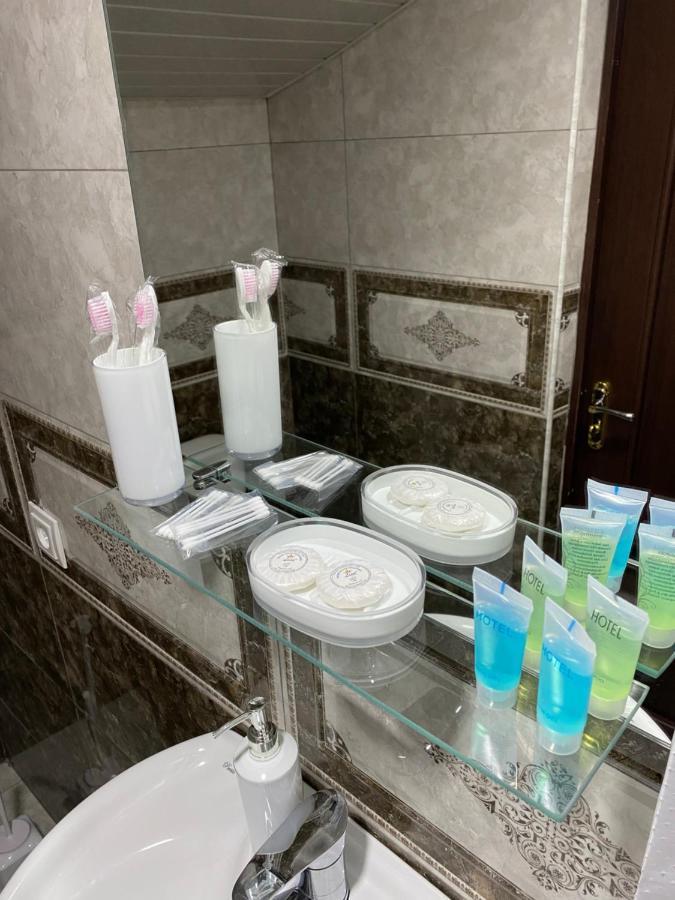 Sofia Hotel Єреван Екстер'єр фото